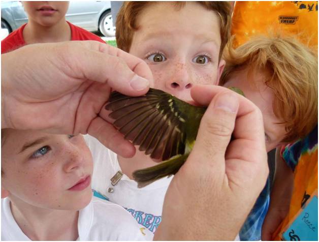 Getting local kids excited about birds at Bluebonnet Swamp. Photo by Eric Liffman.